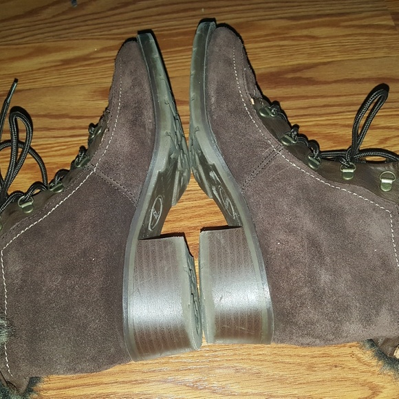 Brown boots - Picture 4 of 4